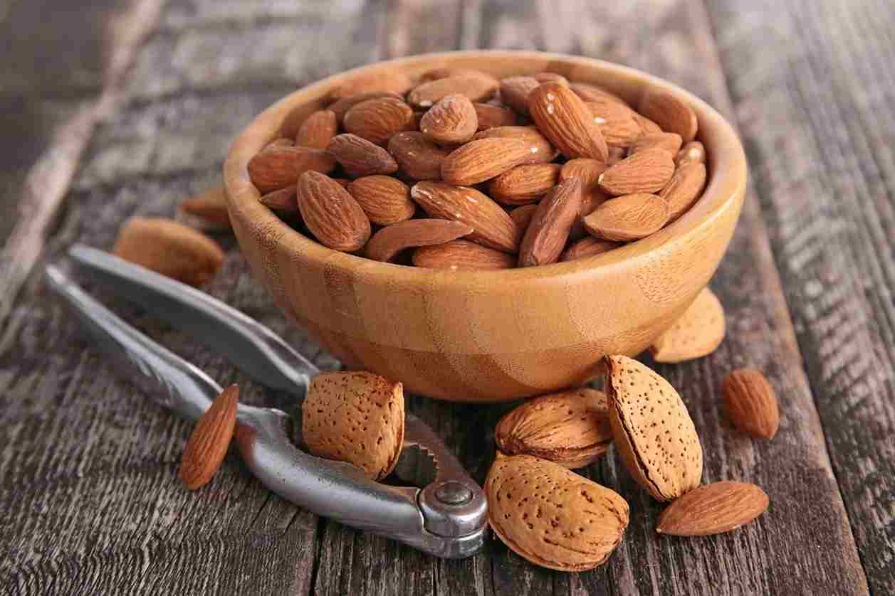 تصویر 4 از مغز بادام صادراتی تازه مناسب بسته بندی حرفه ای